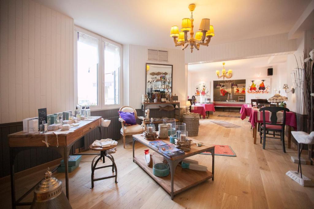 Hotel Beausejour Эрки Экстерьер фото